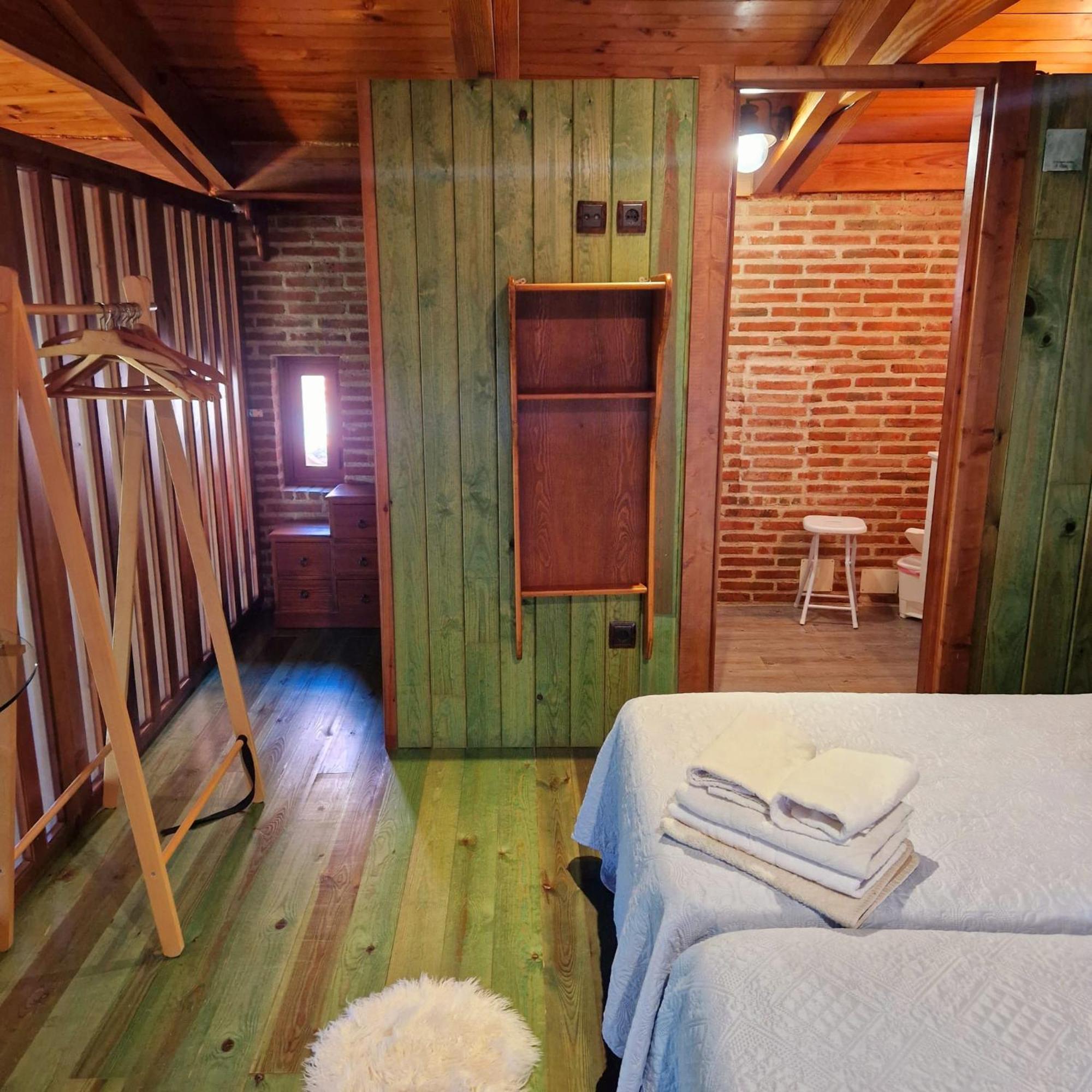 Complejo Oasis Beach Sobre El Rio Huerta  외부 사진