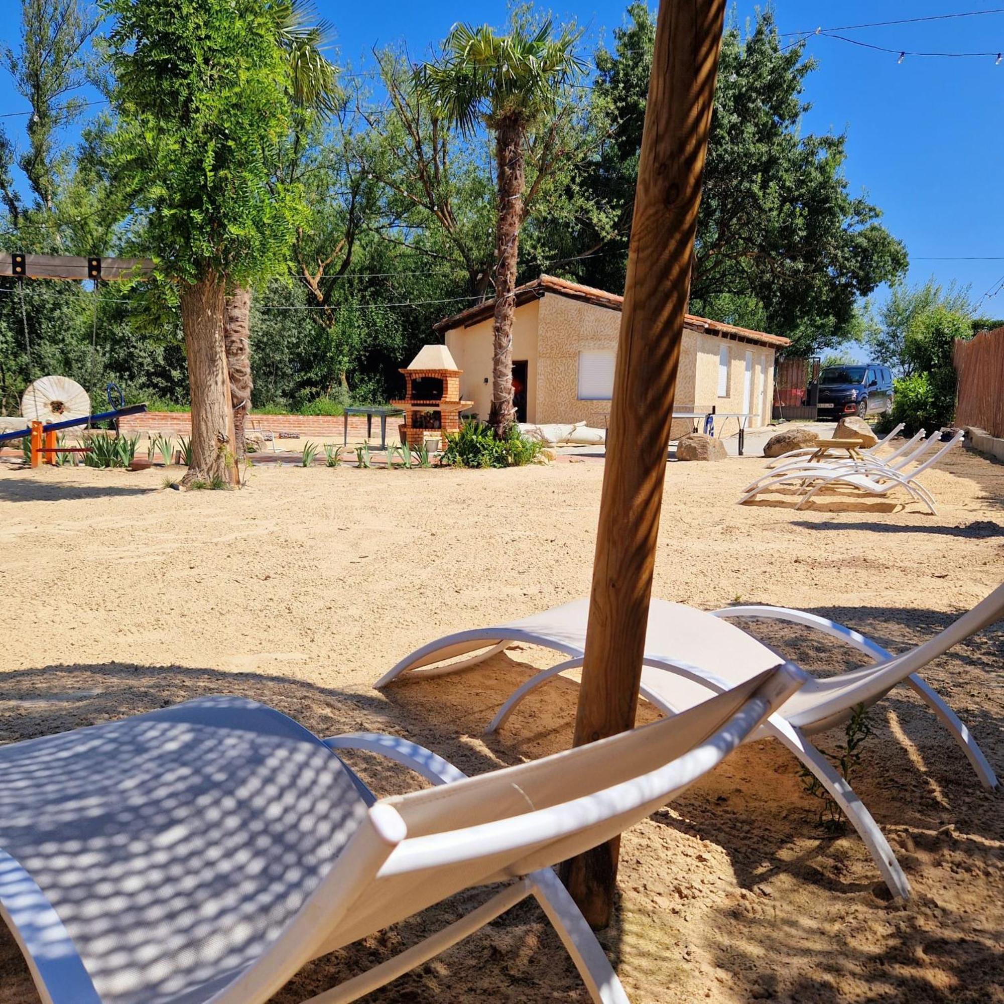 Complejo Oasis Beach Sobre El Rio Huerta  외부 사진