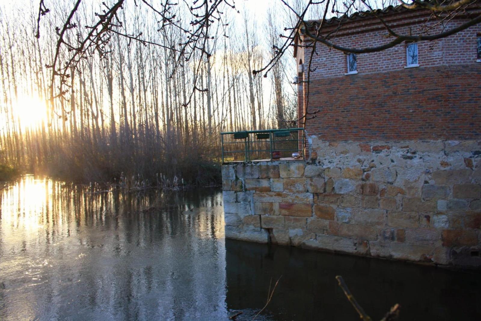 Complejo Oasis Beach Sobre El Rio Huerta  외부 사진