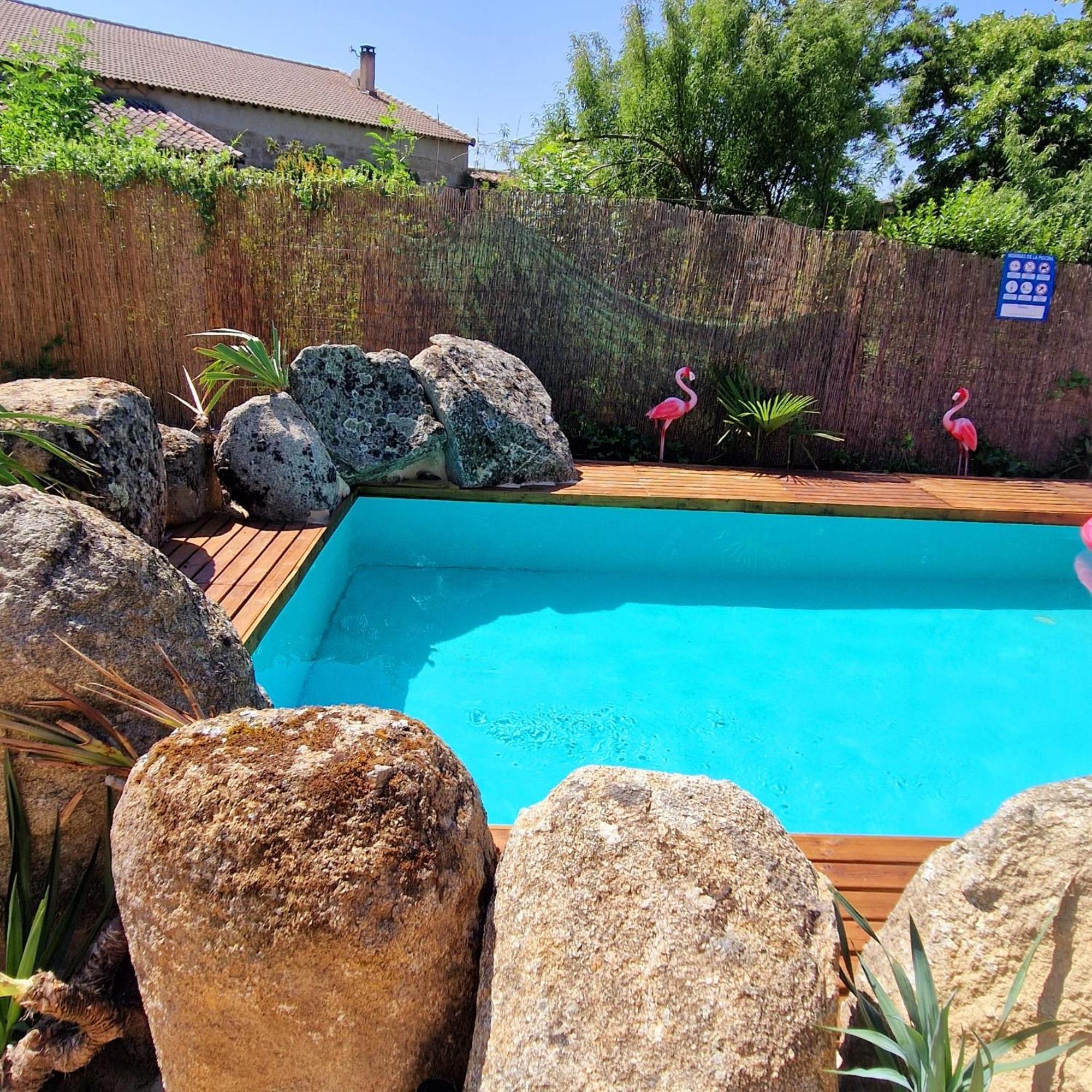 Complejo Oasis Beach Sobre El Rio Huerta  외부 사진