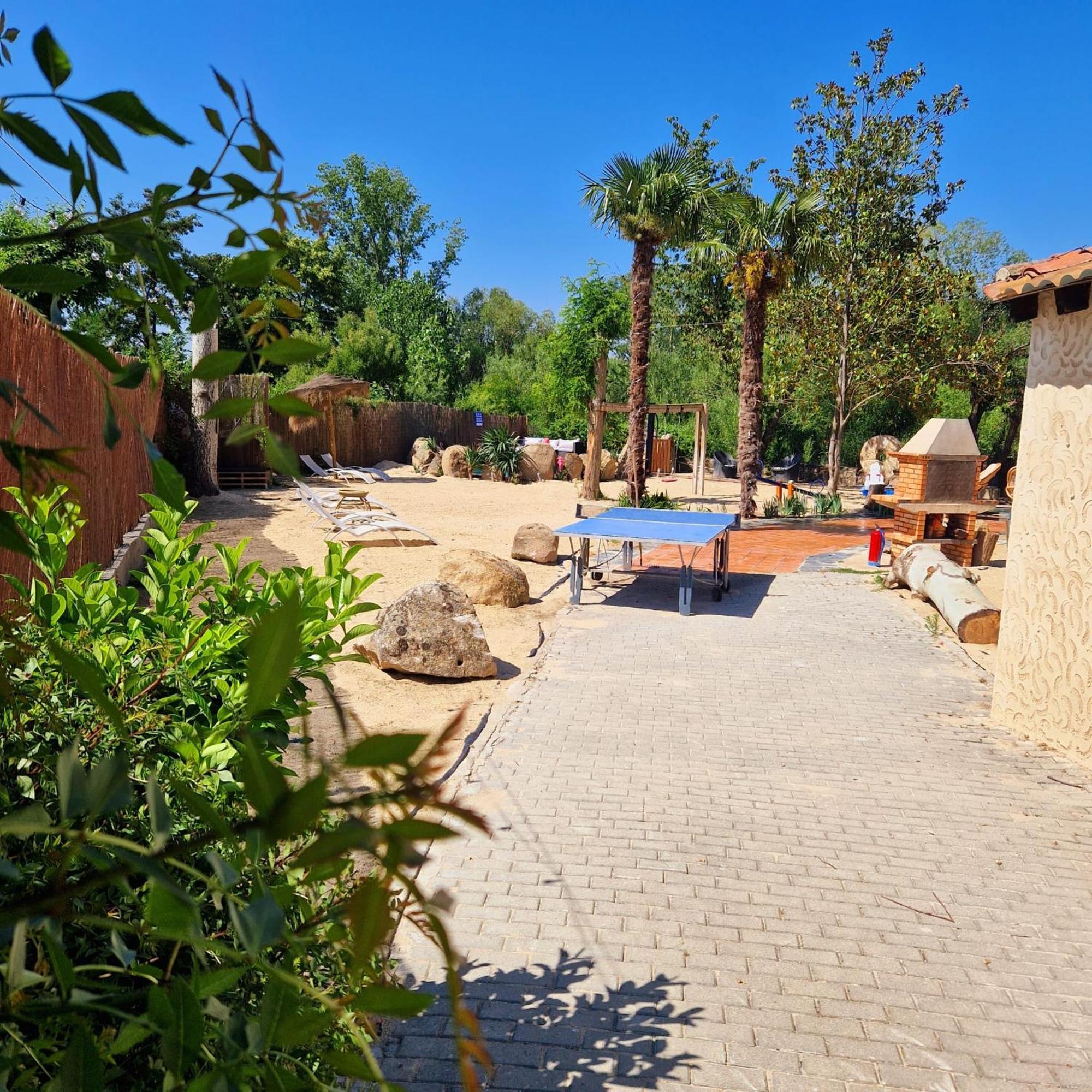 Complejo Oasis Beach Sobre El Rio Huerta  외부 사진